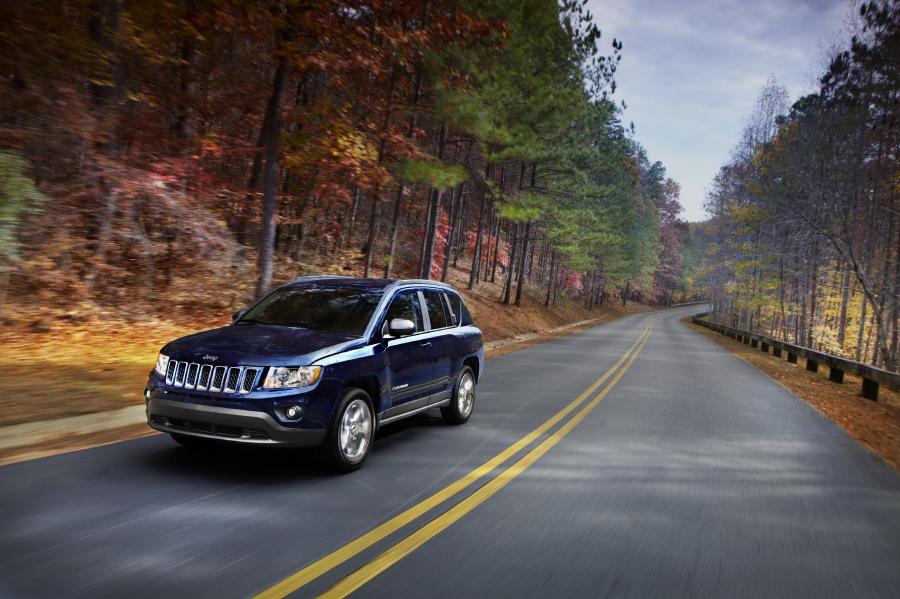  Jeep Compass 2011 года  (фото 9 из 97)